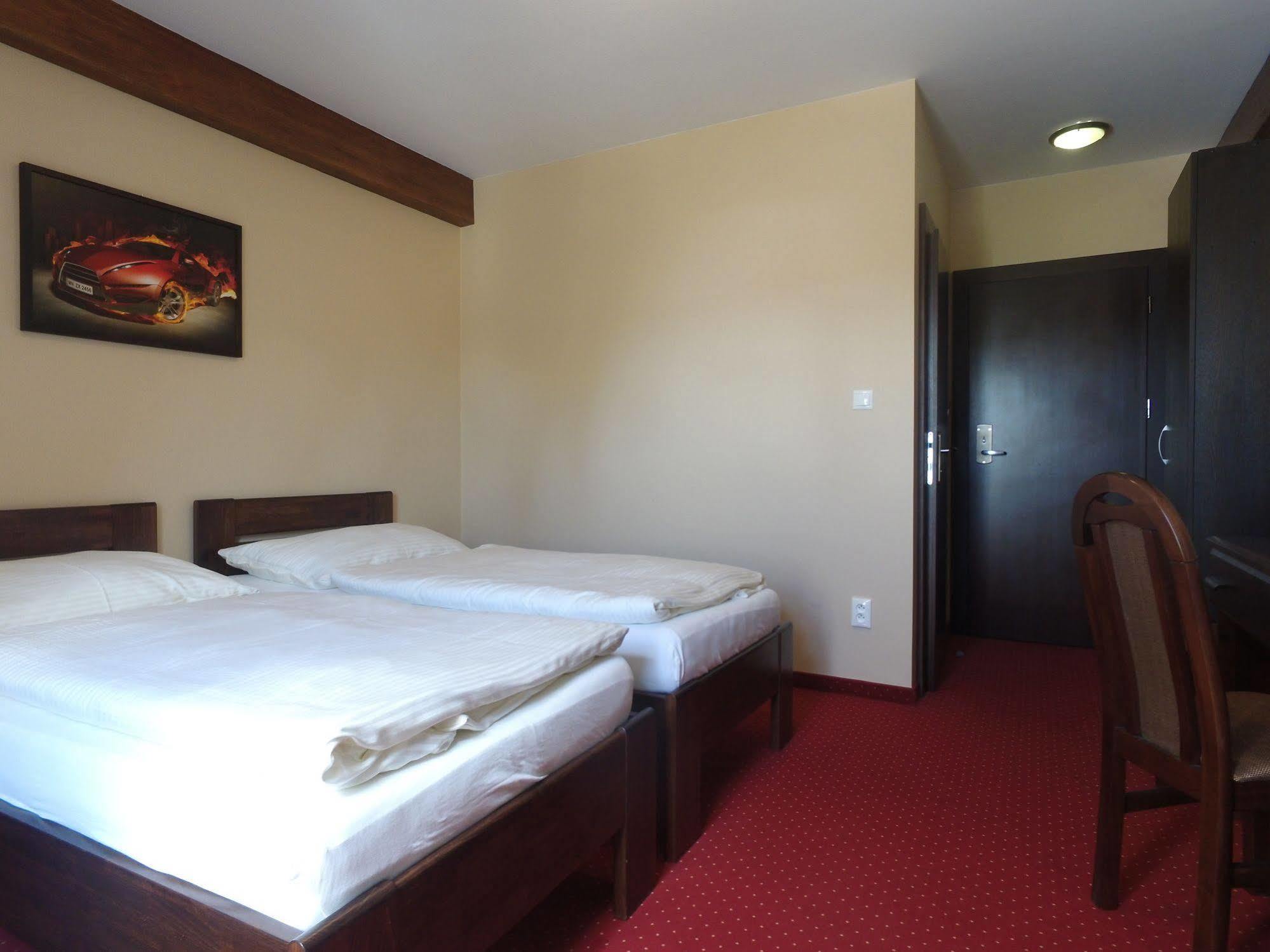 Hotel Europa Liptovsky Mikulas Luaran gambar